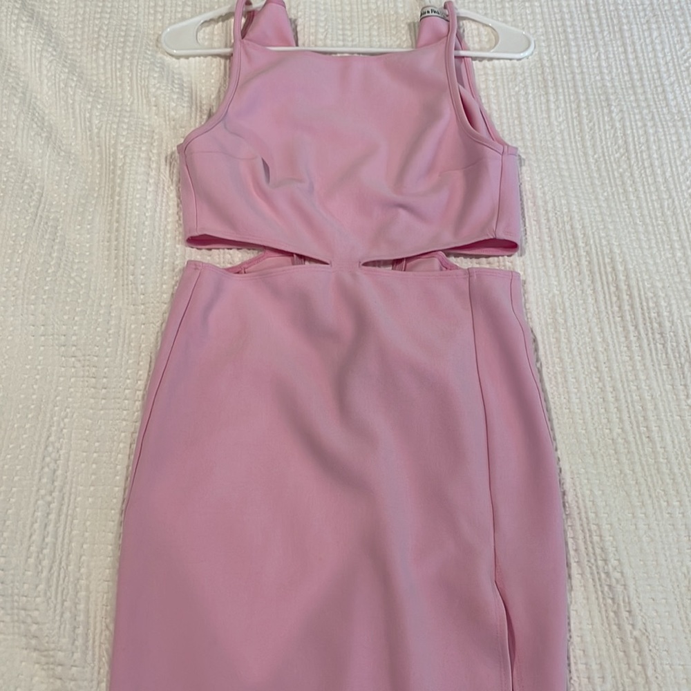 Pink dress